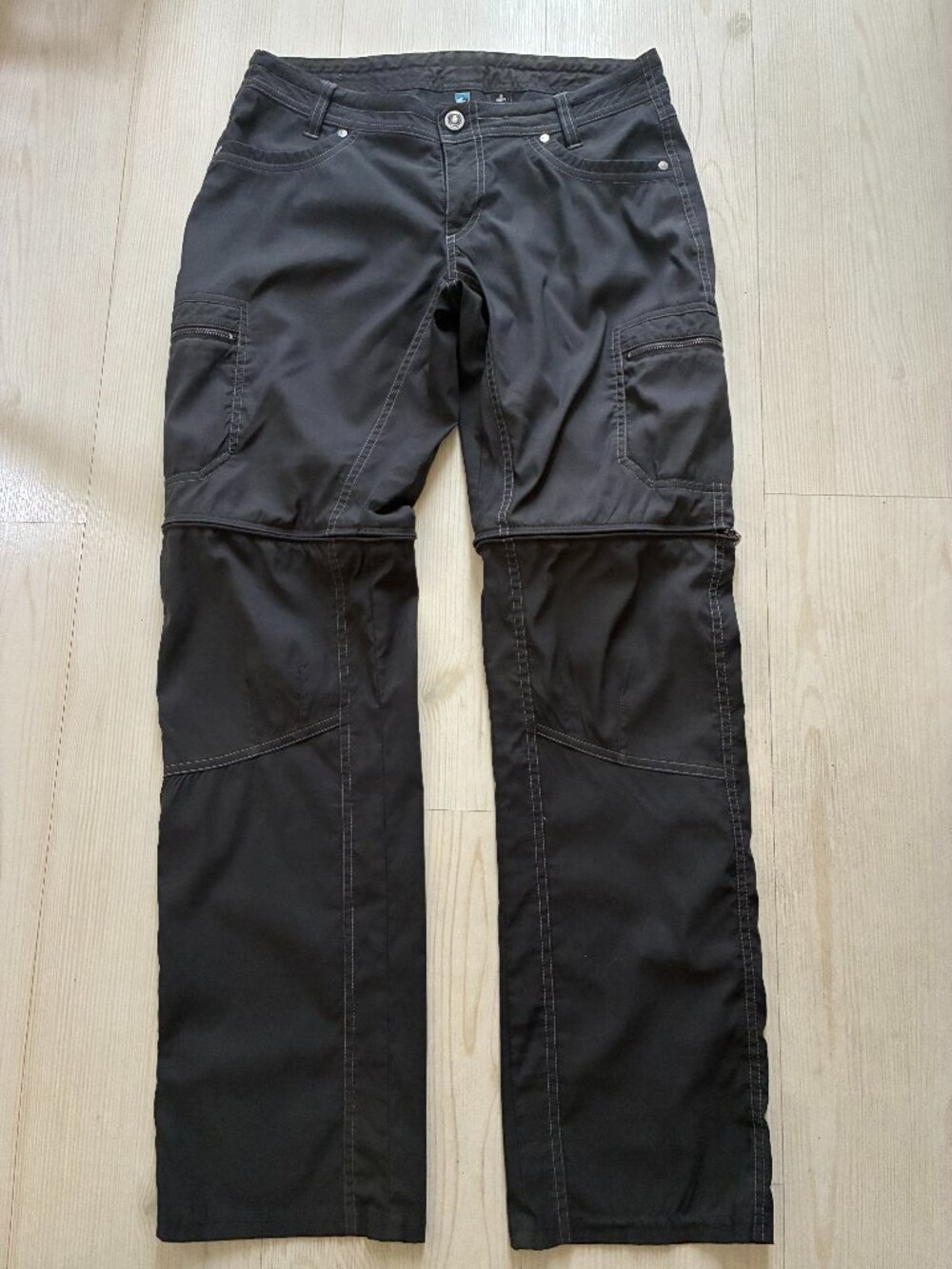 KUHL Kliffside Convertible Hiking Pants Women's Size 8 Gray Nylon Stretch Zip